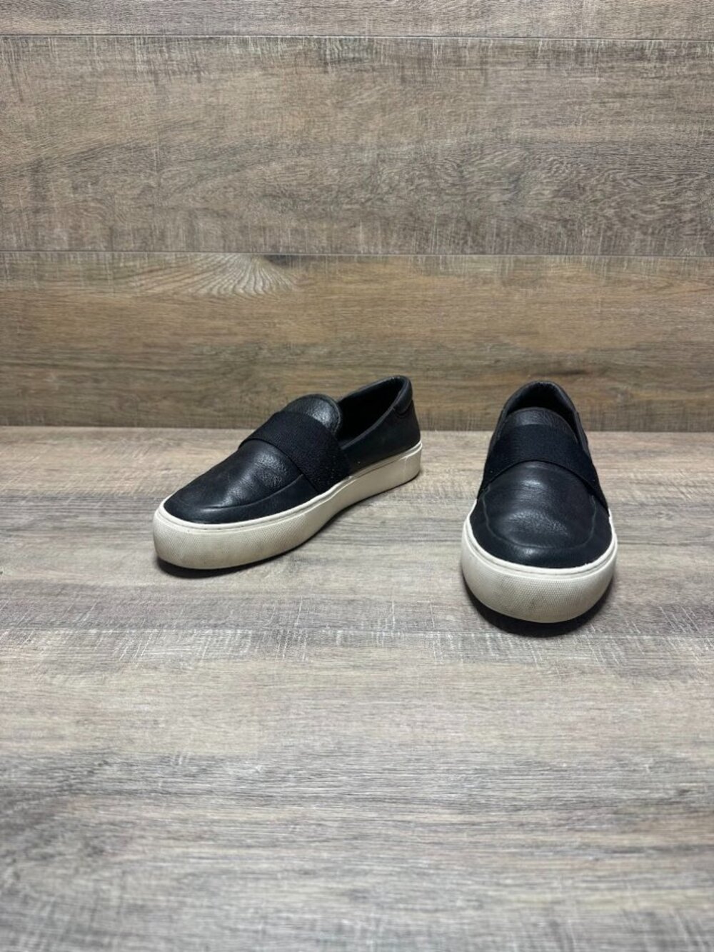 Ugg Chayze Black Leather Slip On Sneakers Women's Size 9.5